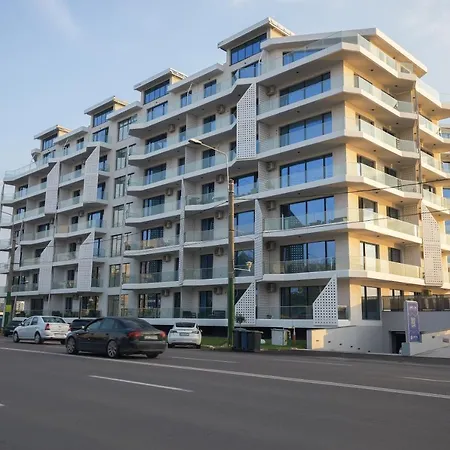 아파트 Red Luxury On 마마이아